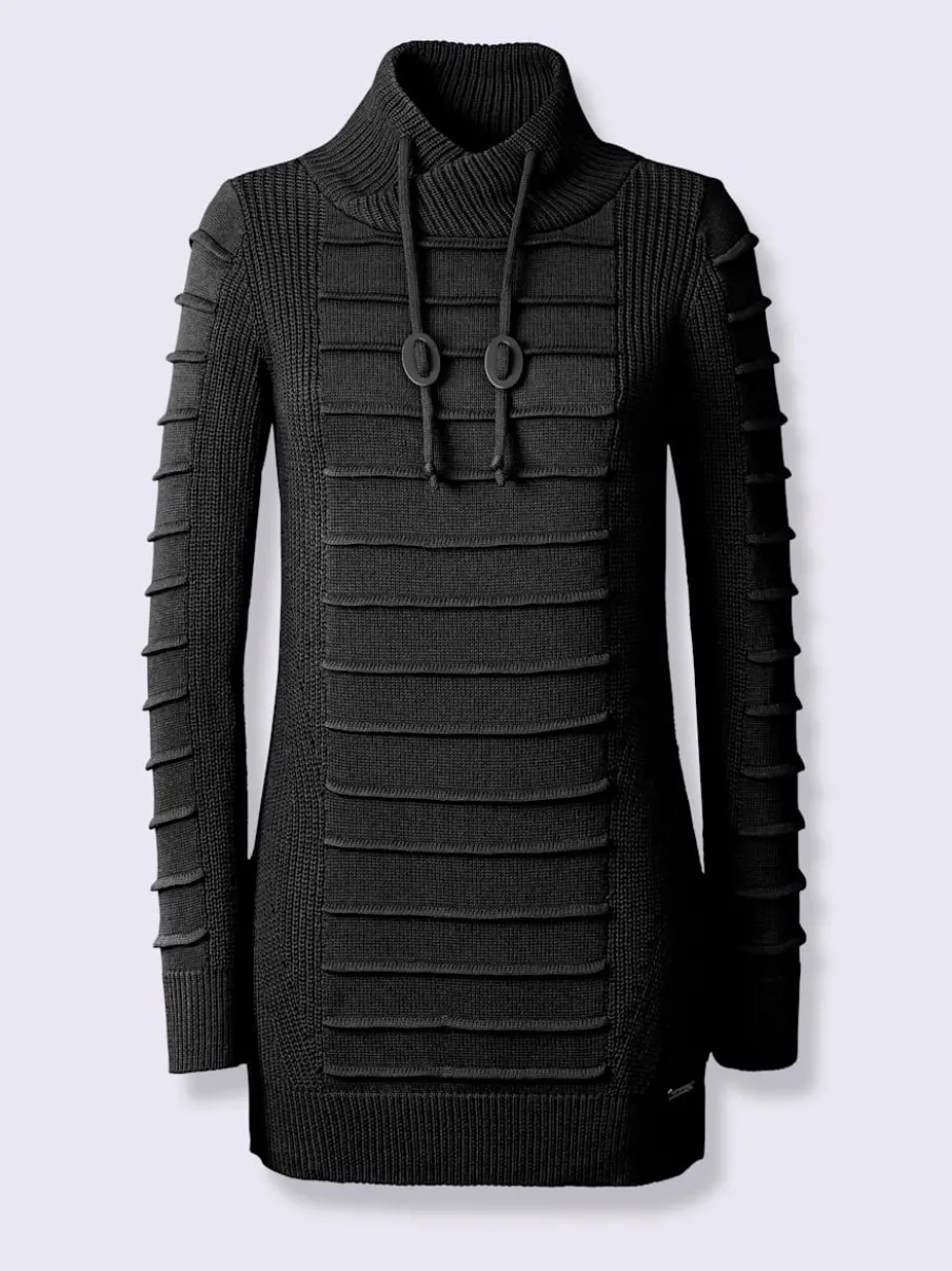 Pull long col roulé manches longues motif structuré moderne