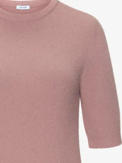 Pull à manches courtes avec encolure ronde et ourlet côtelé