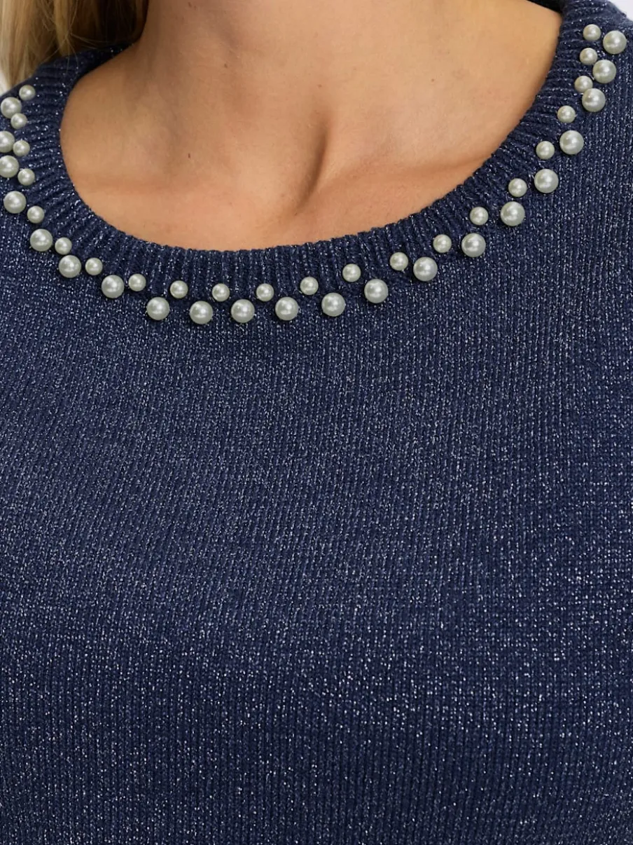 Pull à manches courtes avec encolure ronde et perles décoratives