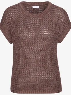 Pull à manches courtes avec large encolure ronde et finitions douces en tricot