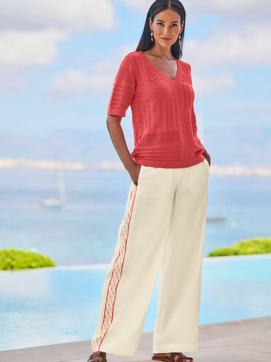 Pull à manches courtes en tricot ajouré avec col en V