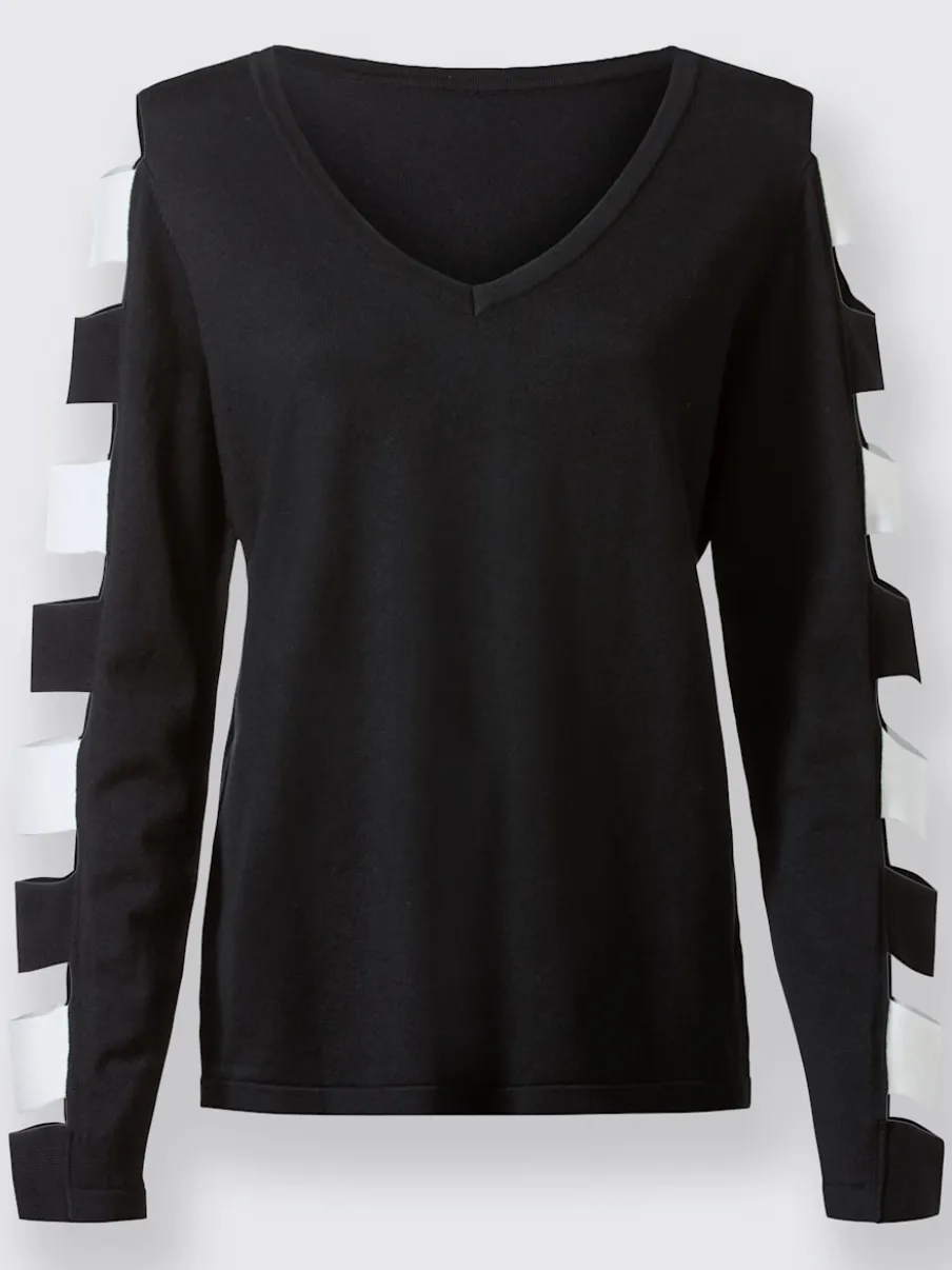 Pull à manches longues avec découpes encolure en V