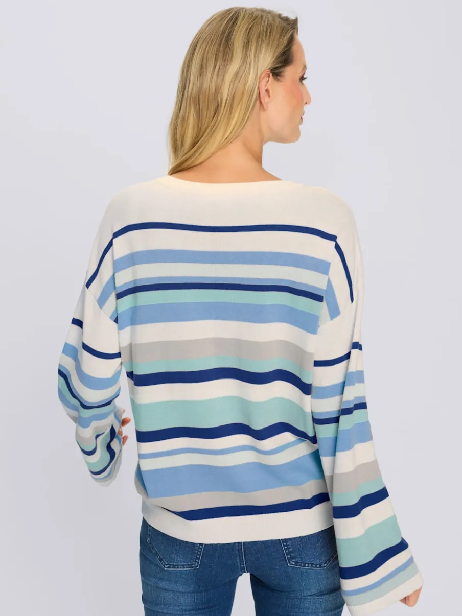 Pull à rayures avec encolure ronde et manches trompette
