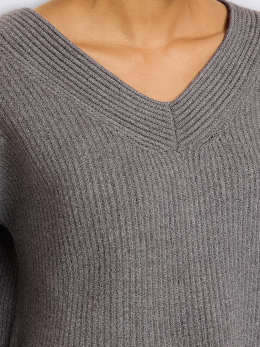 Pull superbe mélange de matières