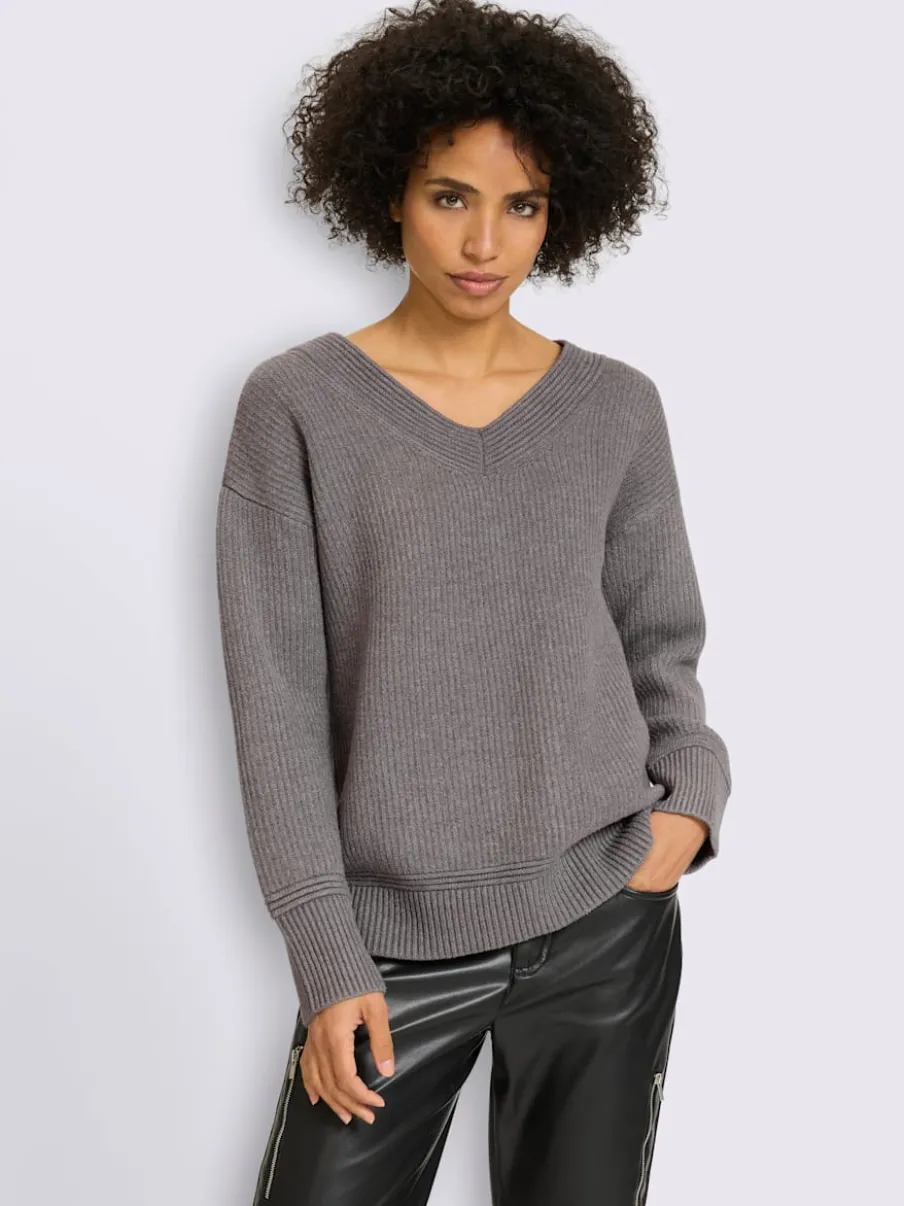 Pull superbe mélange de matières