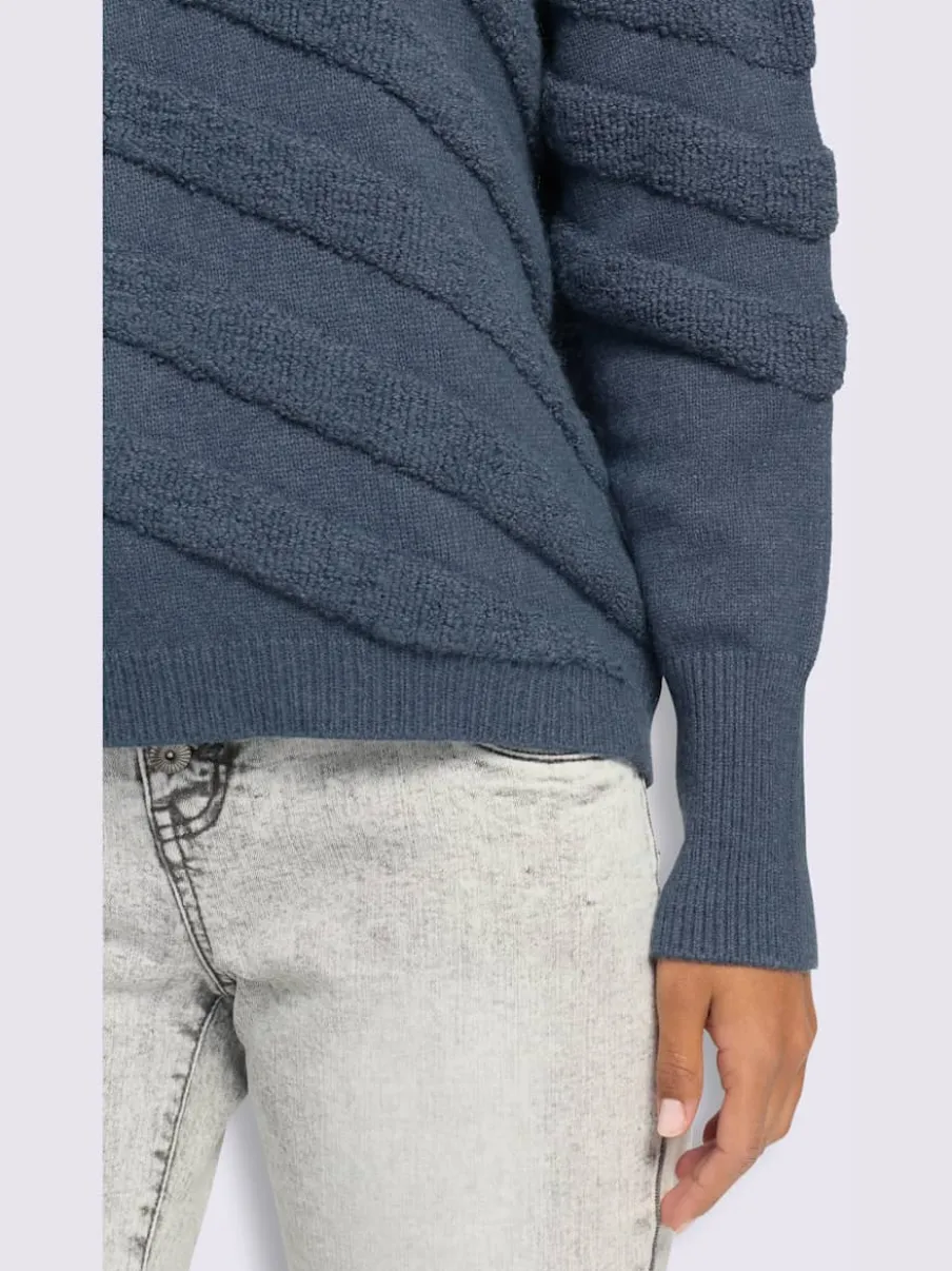 Pull superbe mélange de matières