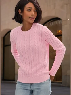 Pull torsadé à encolure ronde avec manches longues et bords-côtes