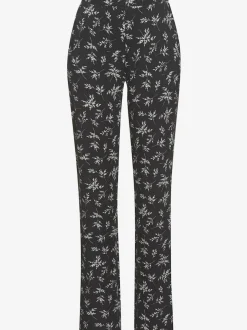 Pyjama avec joli imprimé floral