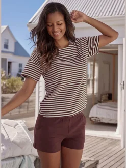 Pyjama court à rayures en fils teintés
