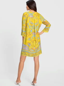 Robe ajustée avec col en V et motif floral