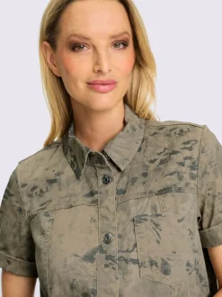 Robe chemise en coton doux avec motif structuré
