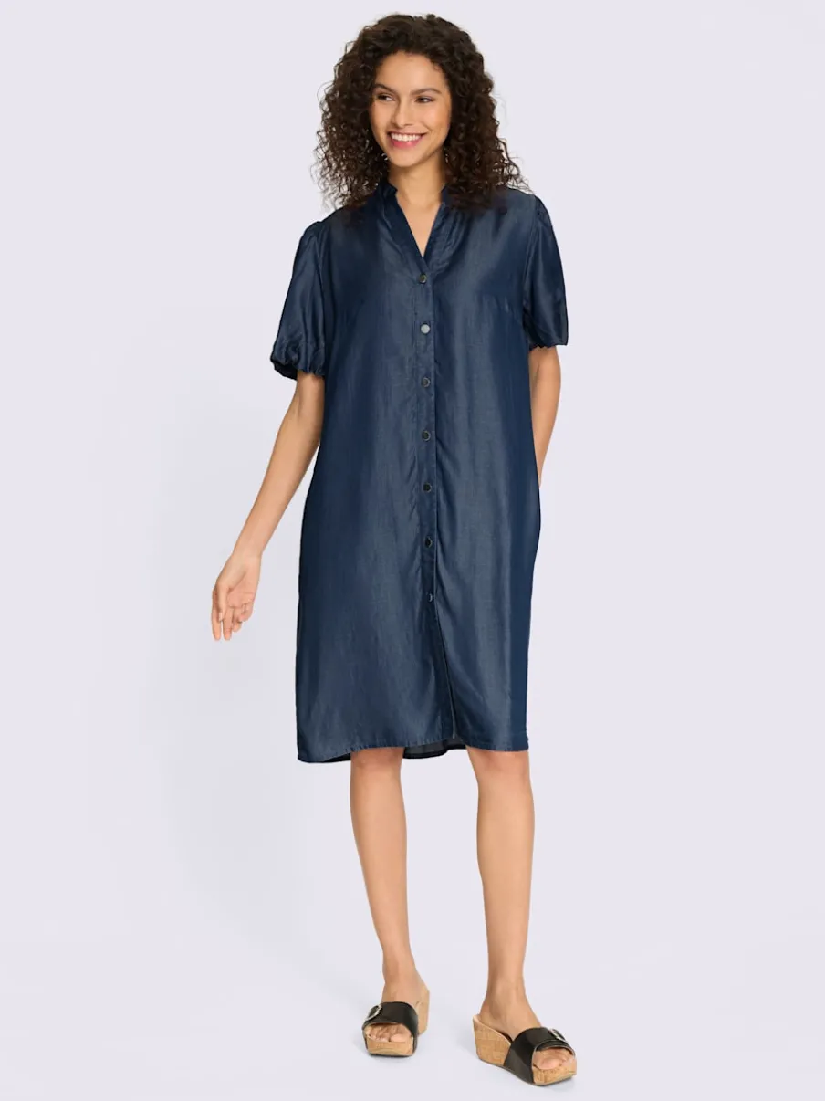 Robe chemisier ample avec boutons et poches cousues