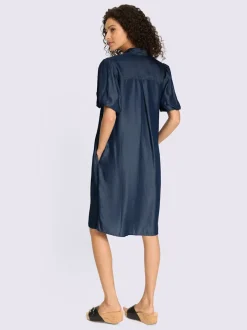 Robe chemisier ample avec boutons et poches cousues