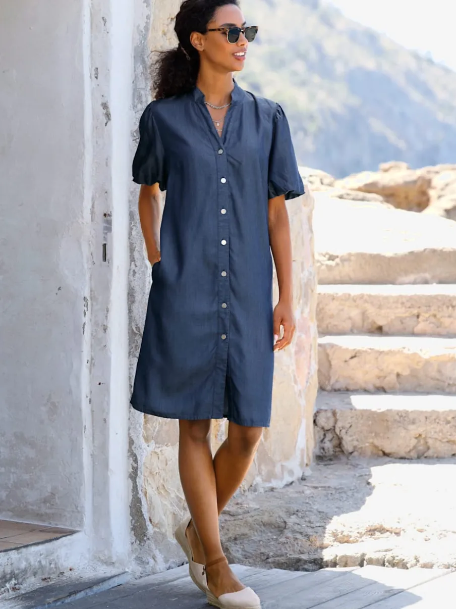 Robe chemisier ample avec boutons et poches cousues