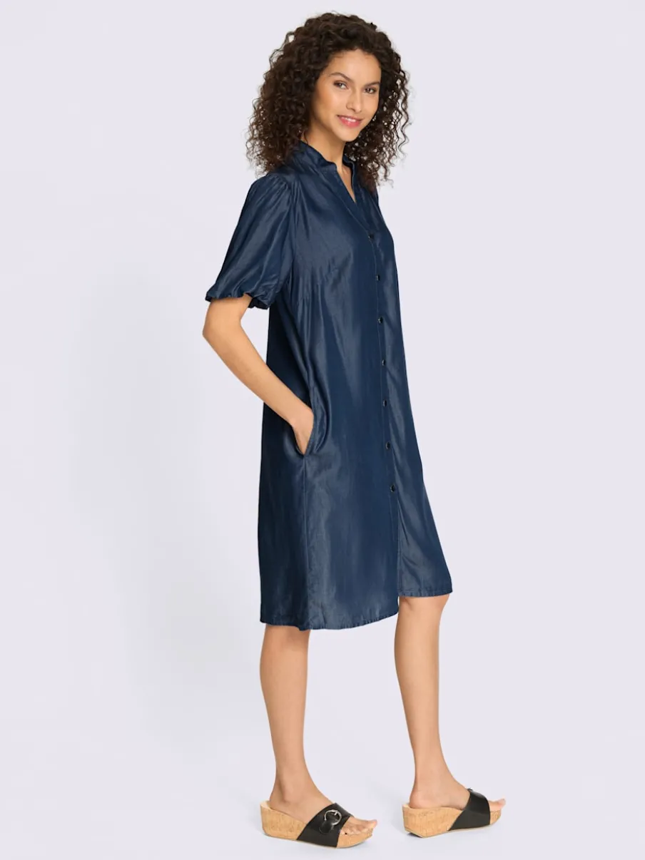Robe chemisier ample avec boutons et poches cousues