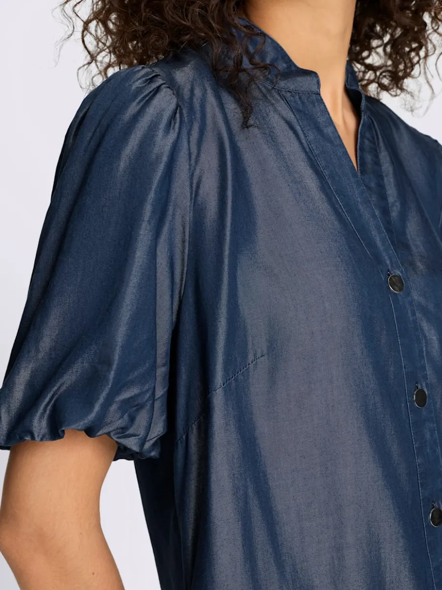 Robe chemisier ample avec boutons et poches cousues