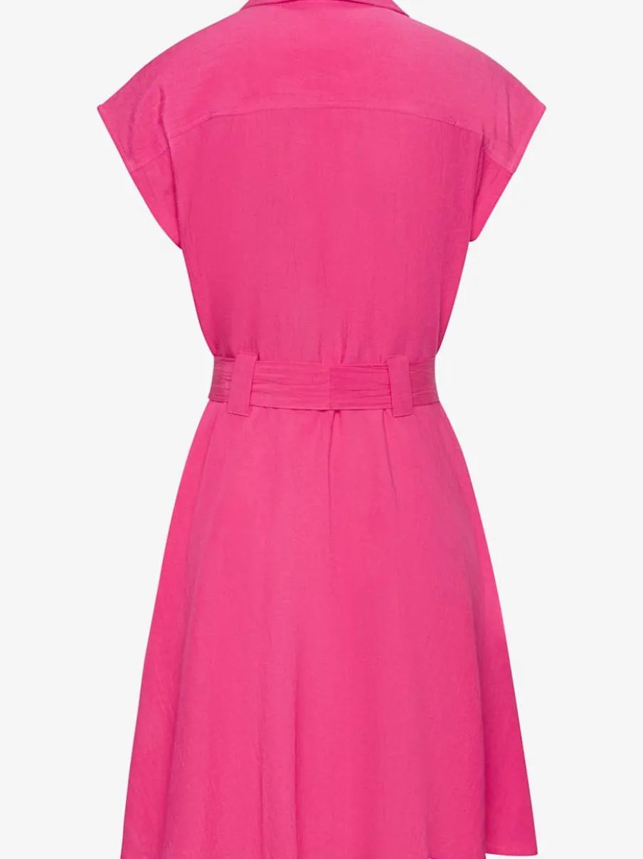 Robe-chemisier avec col tendance et mancherons courts à patte de boutonnage