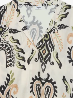Robe chemisier à col V et jupe volantée imprimée