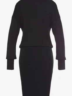 Robe courte en tricot à encolure ronde et manches longues
