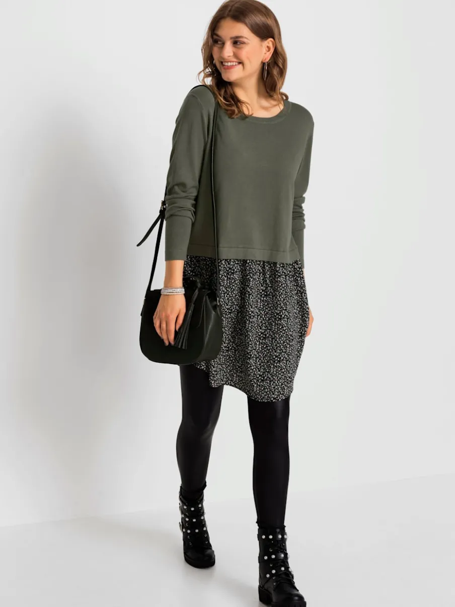 Robe décontractée avec col rond et manches longues