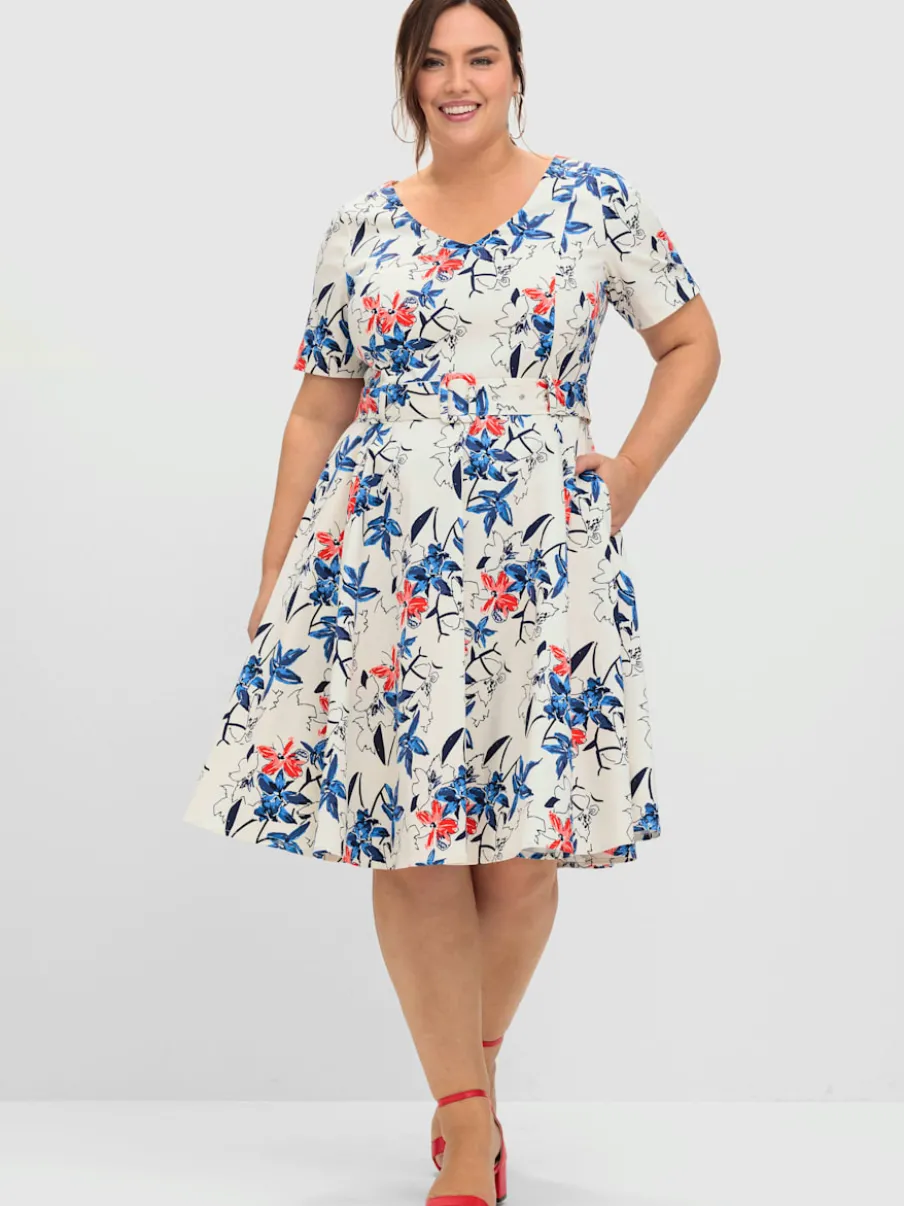 Robe de cocktail joli motif floral