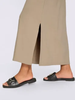 Robe de loisirs sans manches avec fentes latérales
