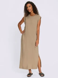 Robe de loisirs sans manches avec fentes latérales