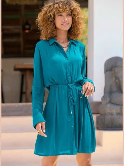 Robe de plage robe-chemisier tendance