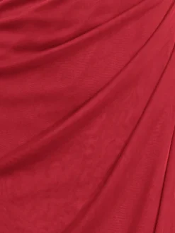 Robe de soirée avec col en dentelle et fronces