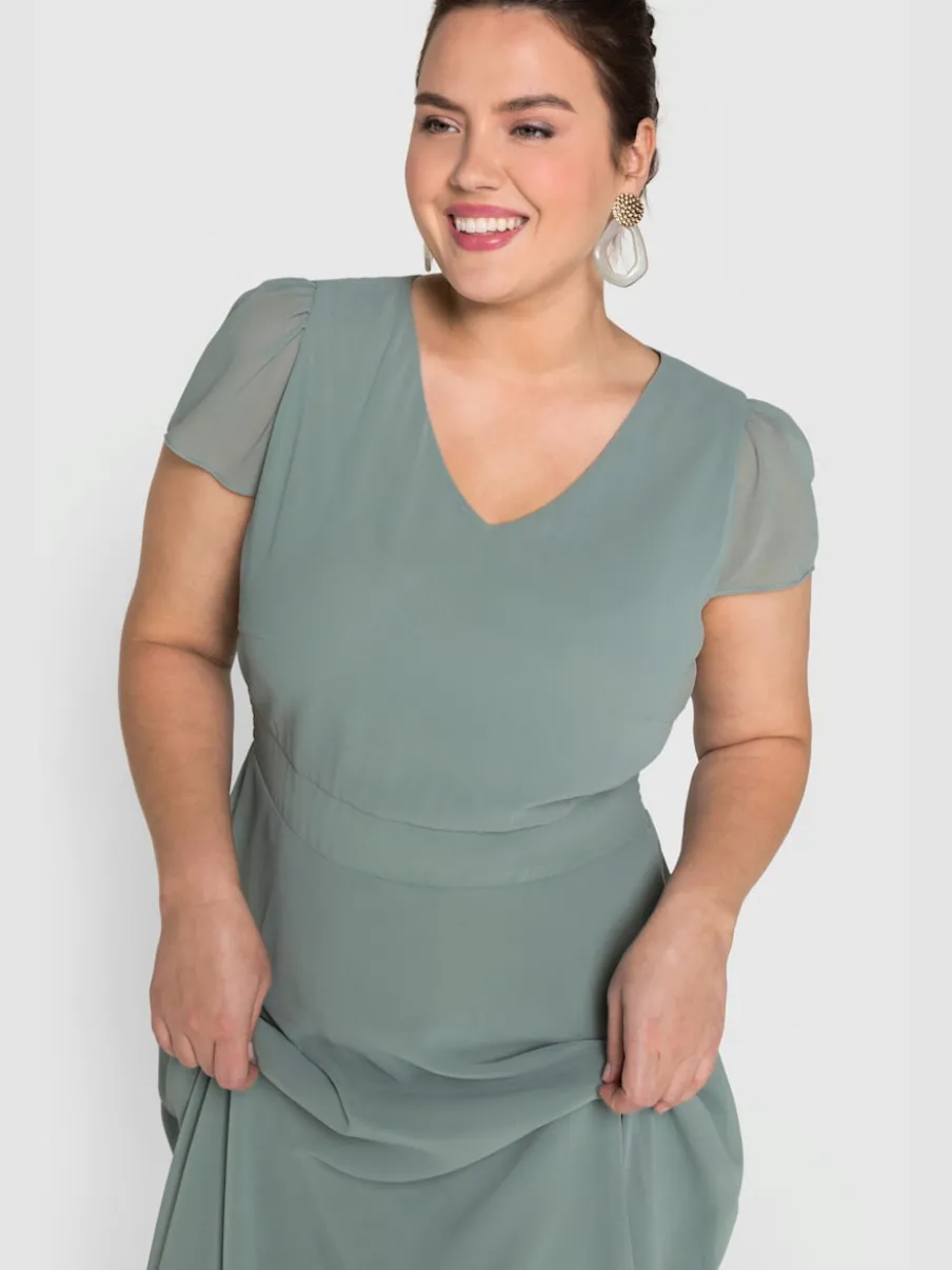 Robe de soirée manches chauve-souris affinantes