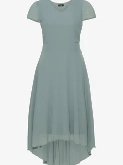 Robe de soirée manches chauve-souris affinantes