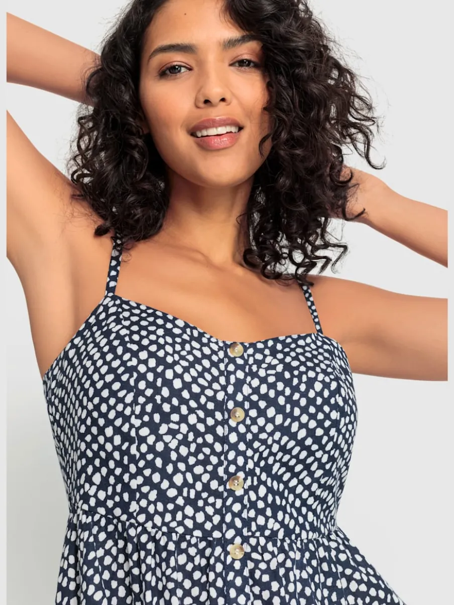 Robe d'été avec bretelles spaghetti et patte de boutonnage