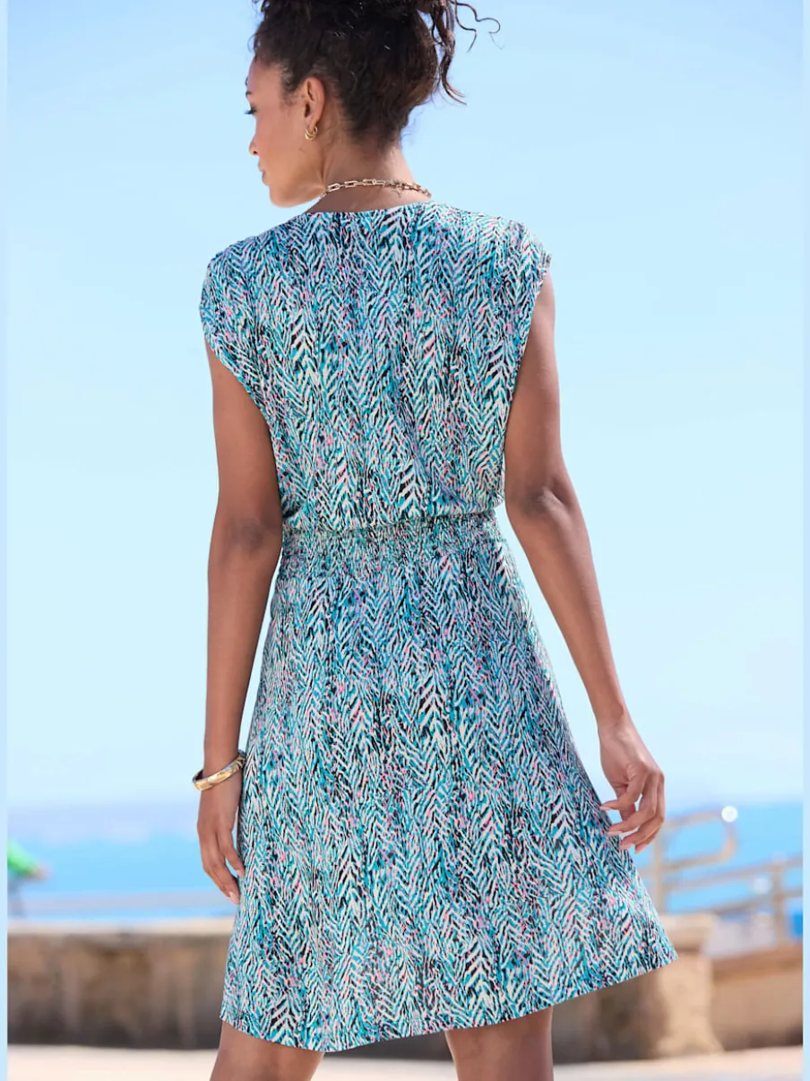 Robe d'été avec encolure en V légère et décontractée