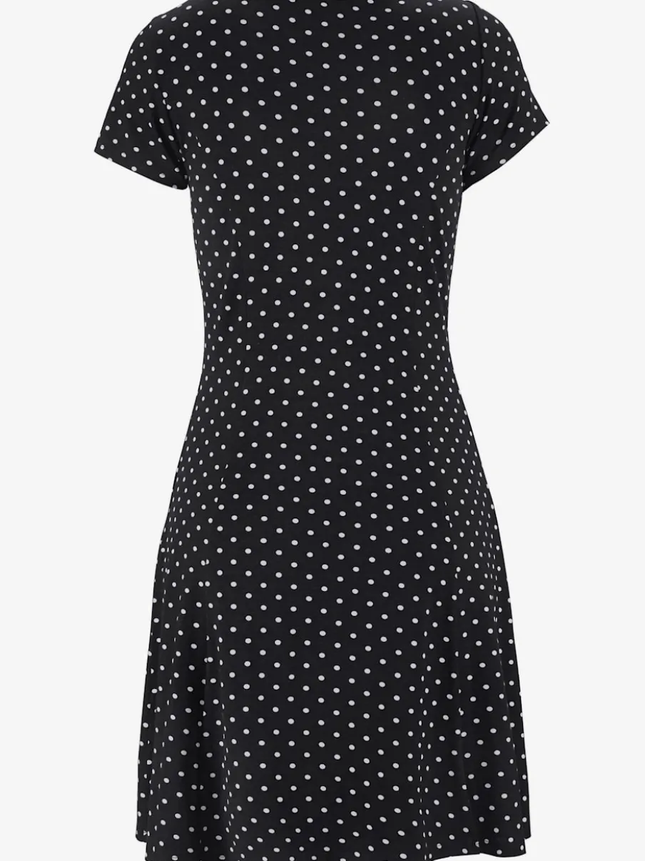 Robe d'été avec manches courtes et motif à pois