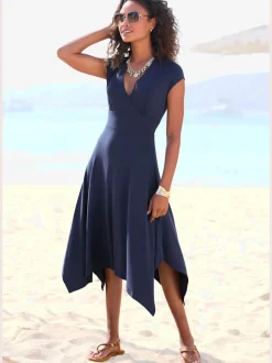 Robe d'été cache-cœur avec jupe ample et manches courtes