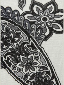 Robe d'été à encolure en V avec imprimé en viscose douce