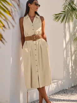 Robe d'été en lin sans manches avec ceinture nouée