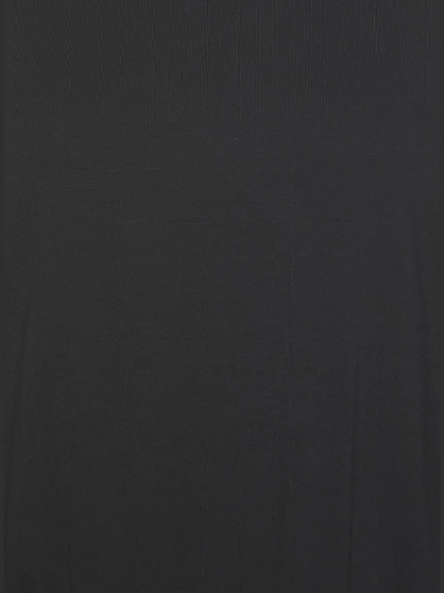 Robe d'été fluide avec larges manches et ceinture