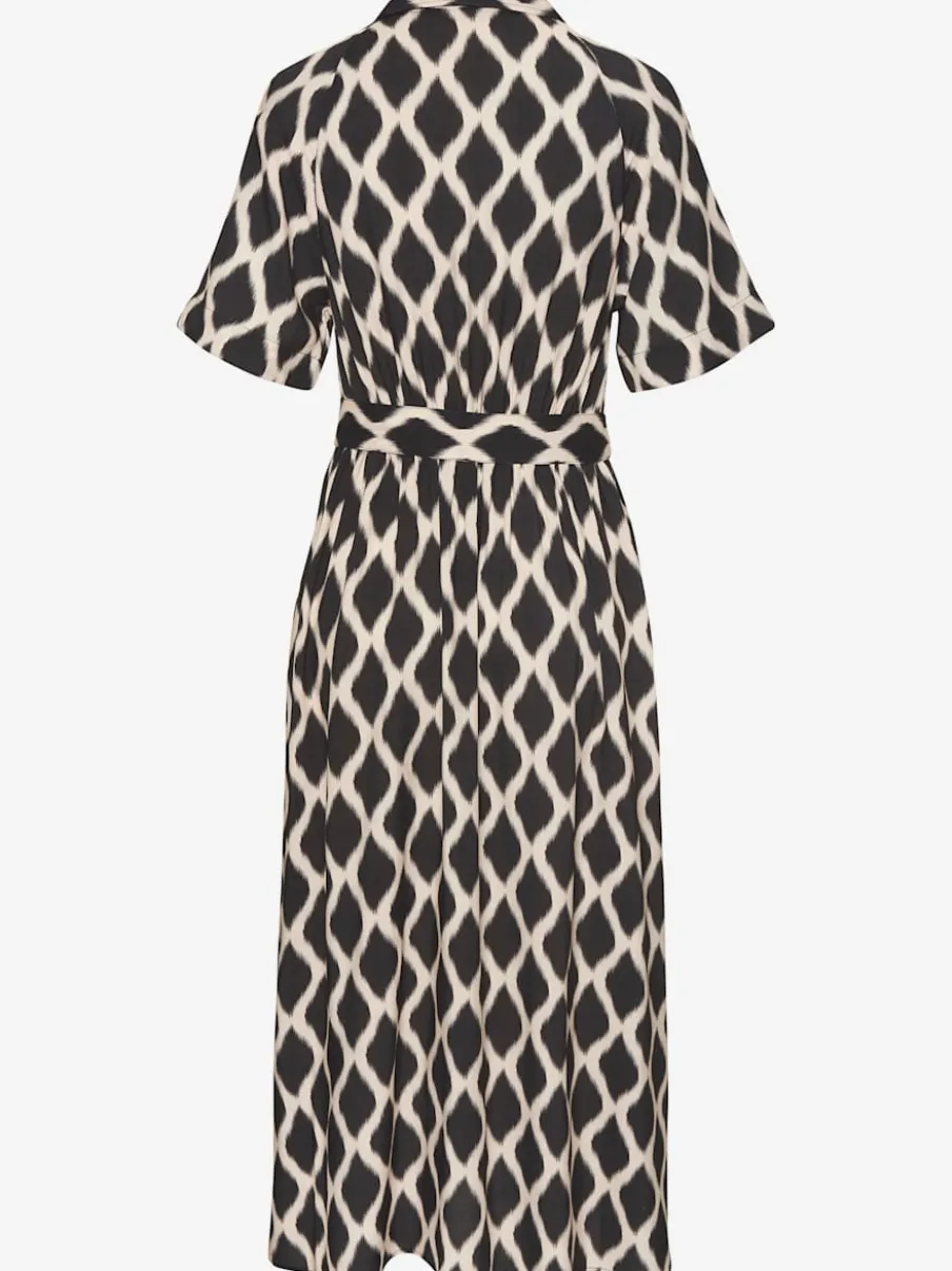 Robe d'été à petit col chemisier avec manches courtes et motif géométrique