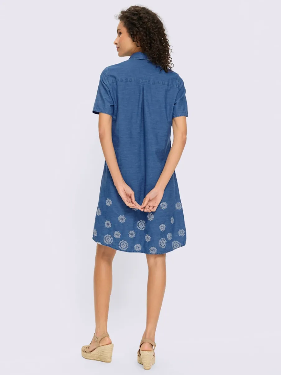 Robe en jean avec col chemise et broderie florale