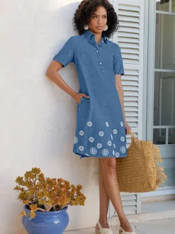 Robe en jean avec col chemise et broderie florale