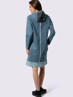 Robe en jean à capuche avec manches longues et poche avant