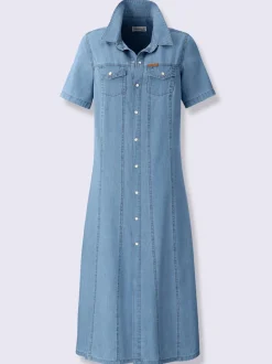 Robe en jean à col chemise et manches courtes avec poches poitrine