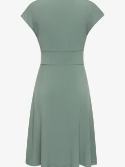 Robe en jersey avec col V et manches courtes à coupe cintrée