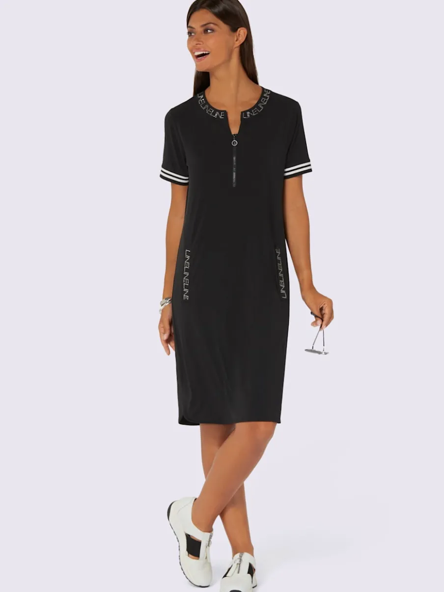 Robe en jersey avec détails en pierres fantaisie