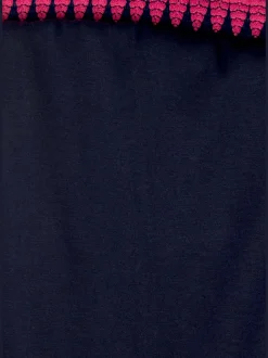 Robe en jersey col V avec ceinture élastique contrastée