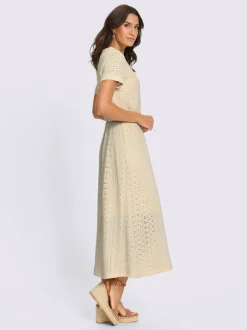 Robe en jersey à col V et manches courtes avec motifs ajourés