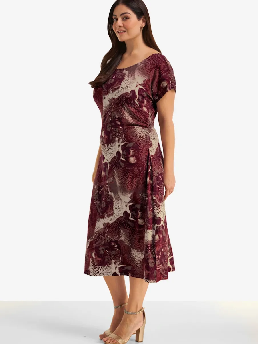 Robe en jersey grand col v au dos