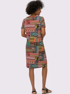 Robe en jersey imprimé avec col V et manches courtes