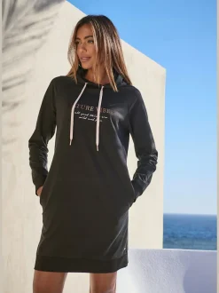 Robe en matière sweat avec capuche et poches latérales